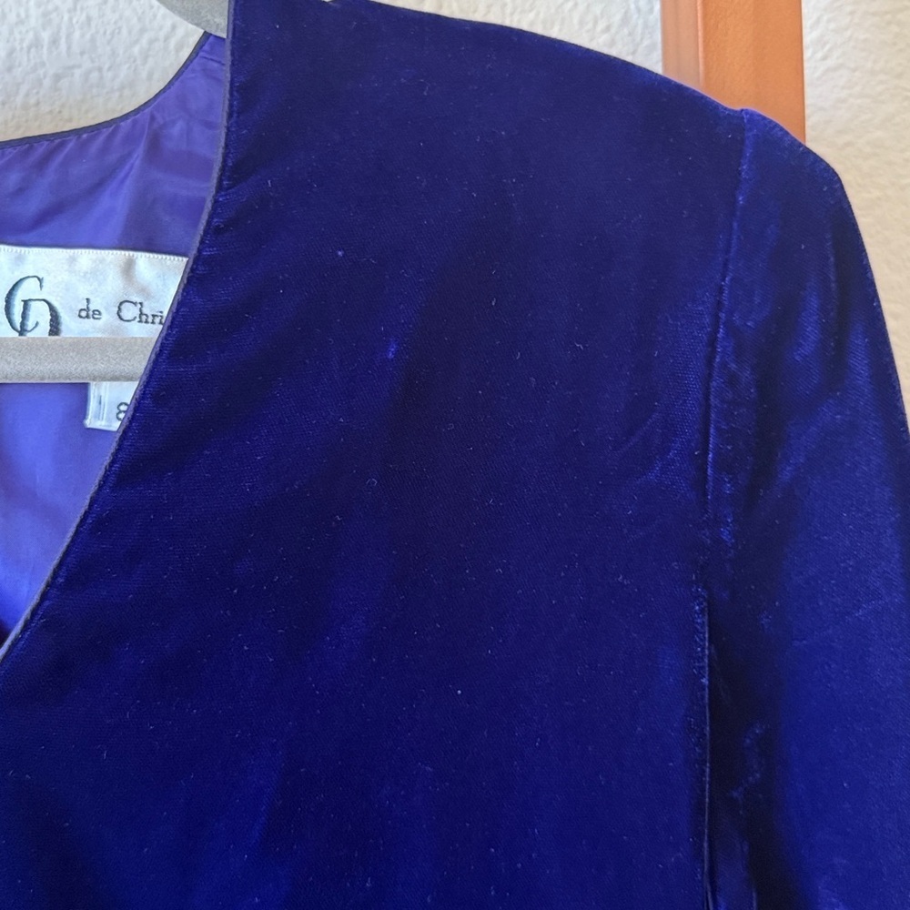 Vintage Christian Dior, Elegant deep, Purple Velvet Dress size 8 - Picture 5 of 9